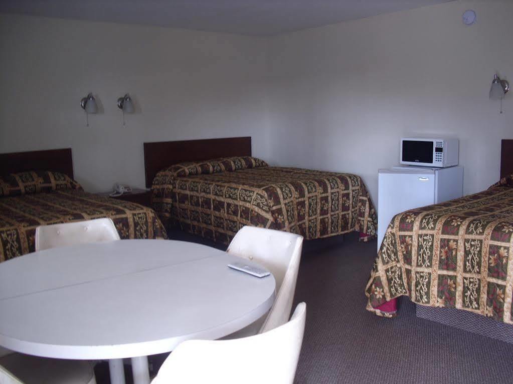 Penn Amish Motel Denver Exterior foto